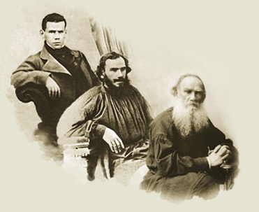 Л. Н. Толстой в юности, зрелости, старости - Толстой, Лев Николаевич - один из наиболее известных русских писателей и мыслителей, один из величайших писателей мира